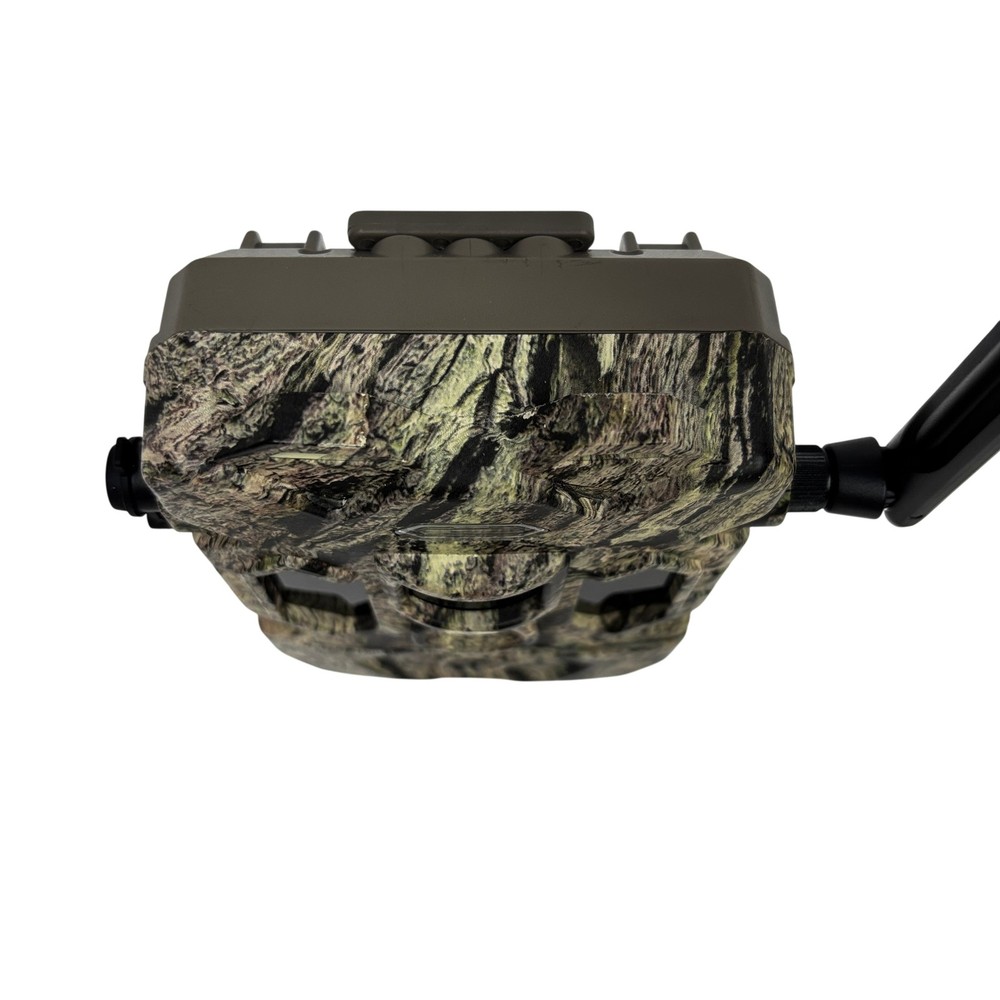 Bushnell 119908D CelluCORE LIVE Cellular Trail Camera