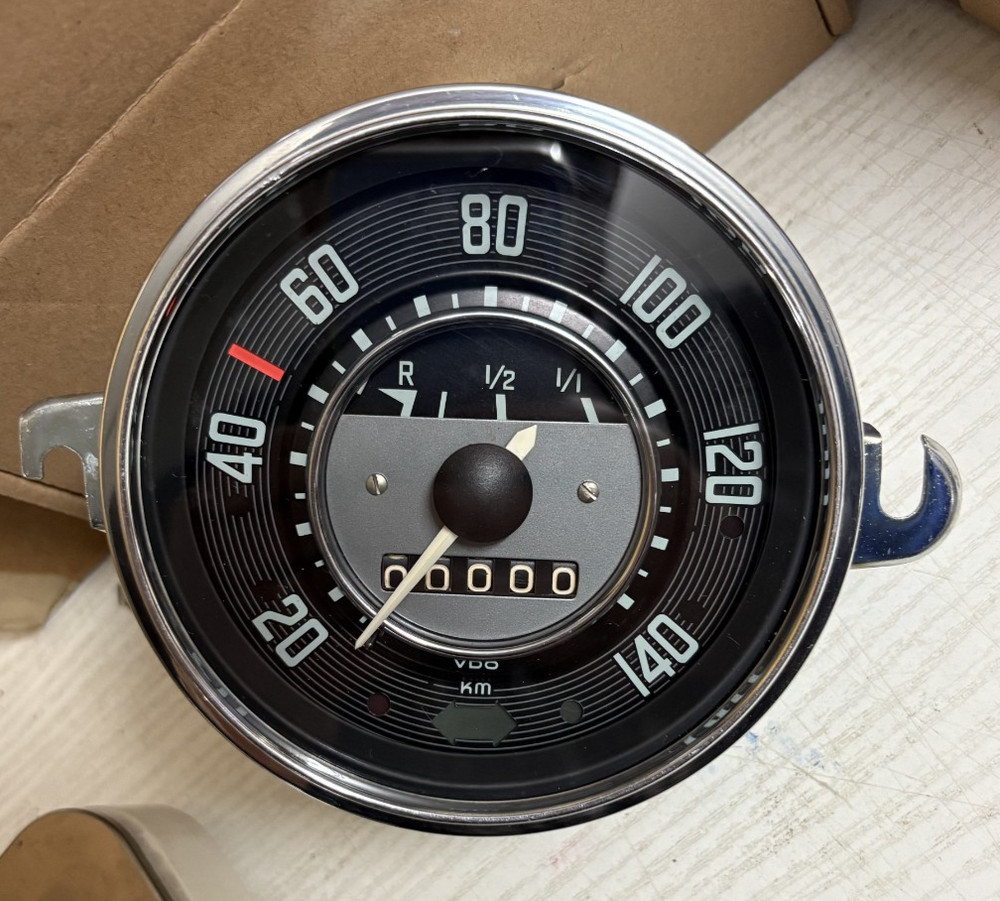 Speedometer VW Beetle speedometer tank clock without 4 indicator lights overhauled