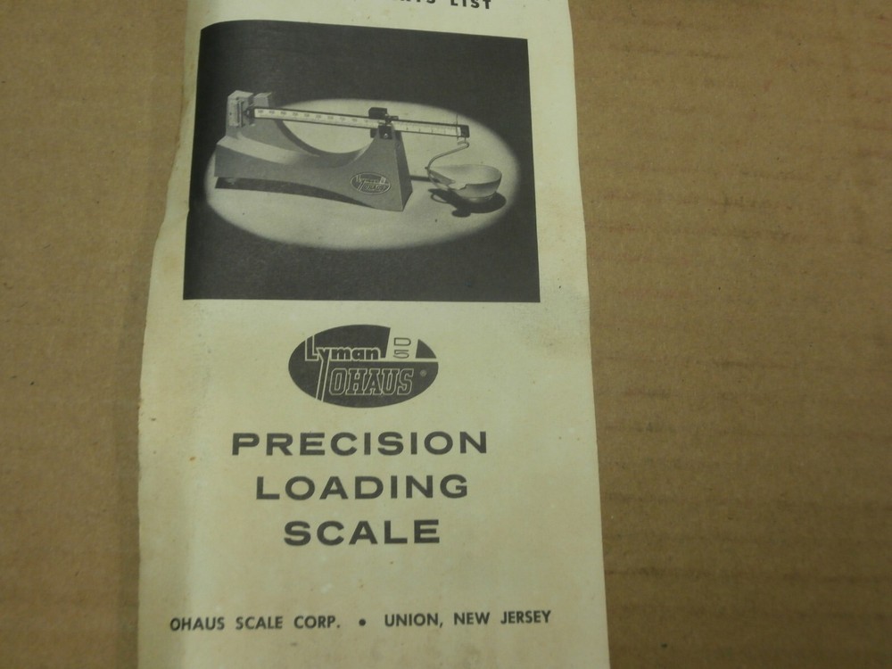 LYMAN “D5” PRECISION RELOADING POWDER SCALE - BEAM STYLE SCALE - MADE BY OHAUS