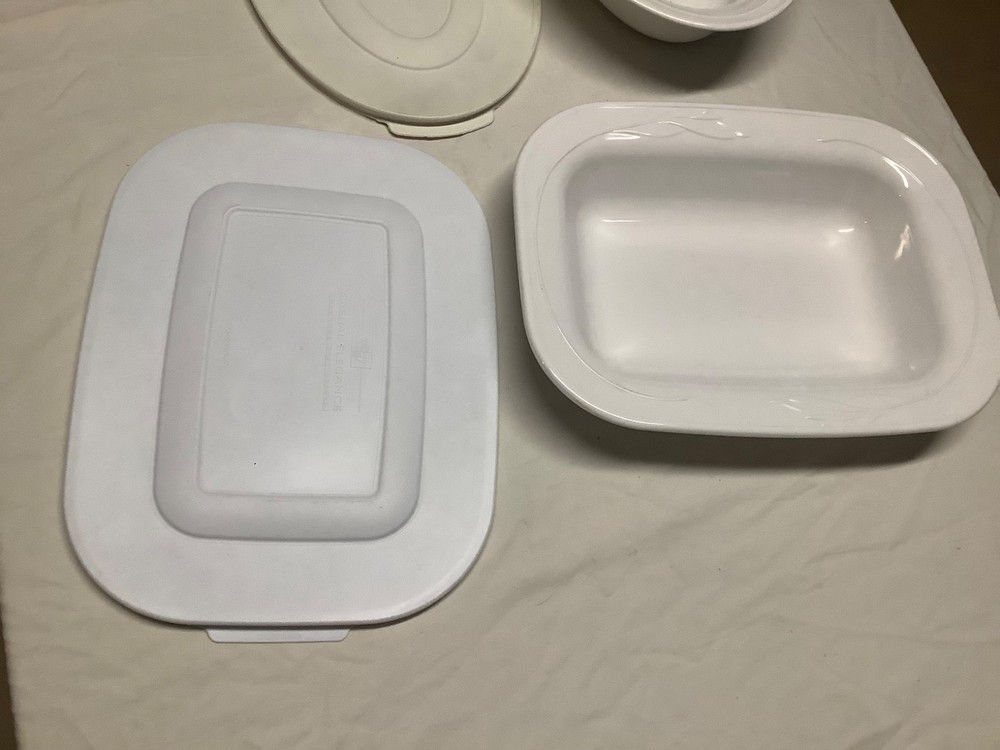 Corning Ware 3 Dishes in Casual Elegance Pattern w/Refrigerator Lids