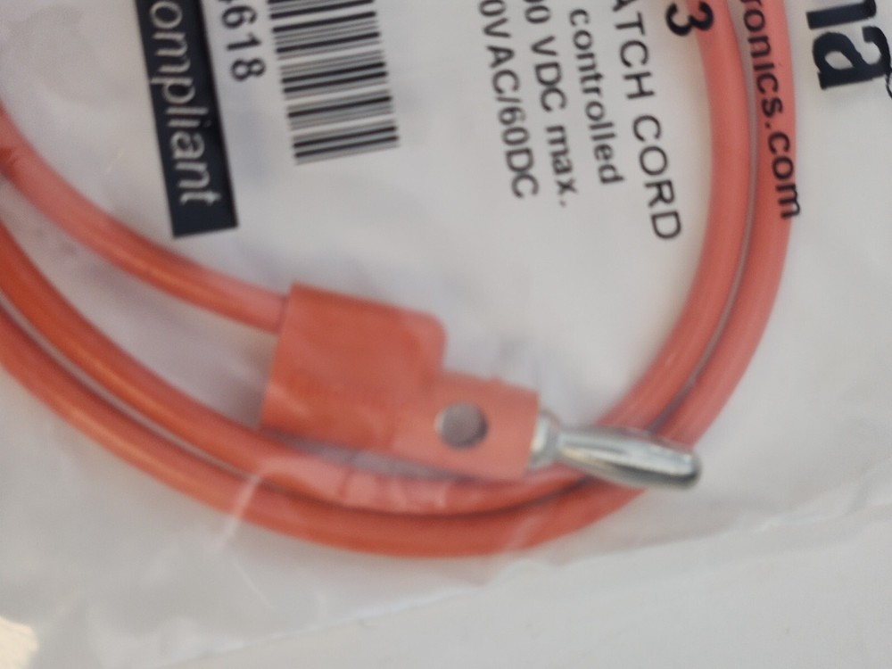 POMONA B-24-3 BANANA PLUG ORANGE STACKABLE PATCH CORD,