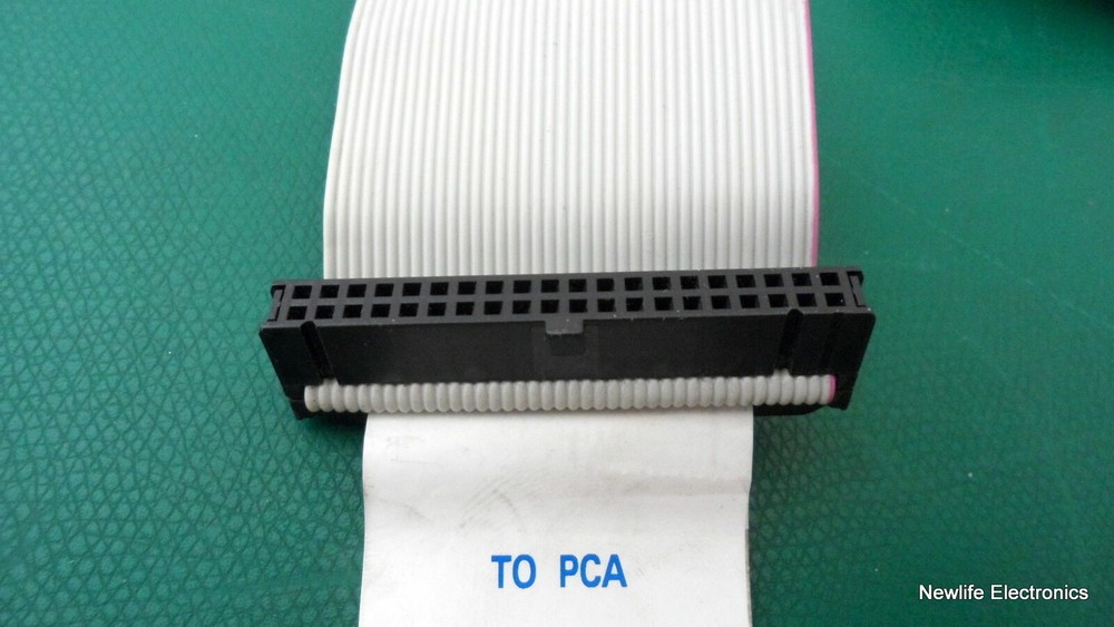HP A4978-63004 Ribbon Cable for Floppy/ DAT/ CD Drive