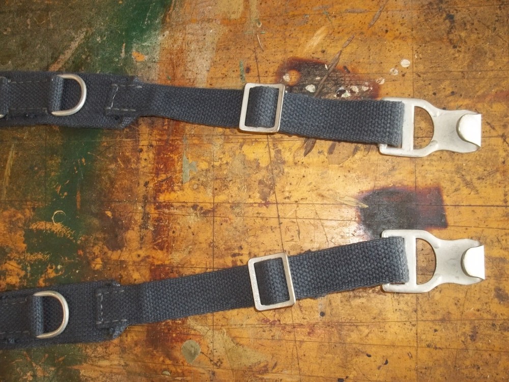 German Blue Webbing Y-Straps Marked Ppr Bln dated 1968