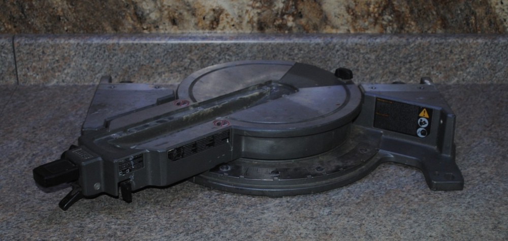 Milwaukee 2734-20 Base + Table Assembly