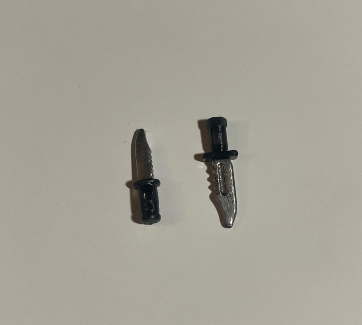 Construx compatible knives