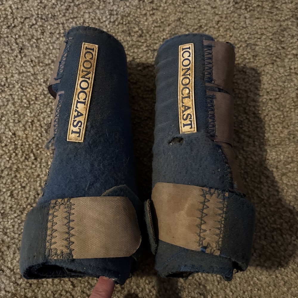 Iconoclast Orthopedic Support Boots, Front Medium