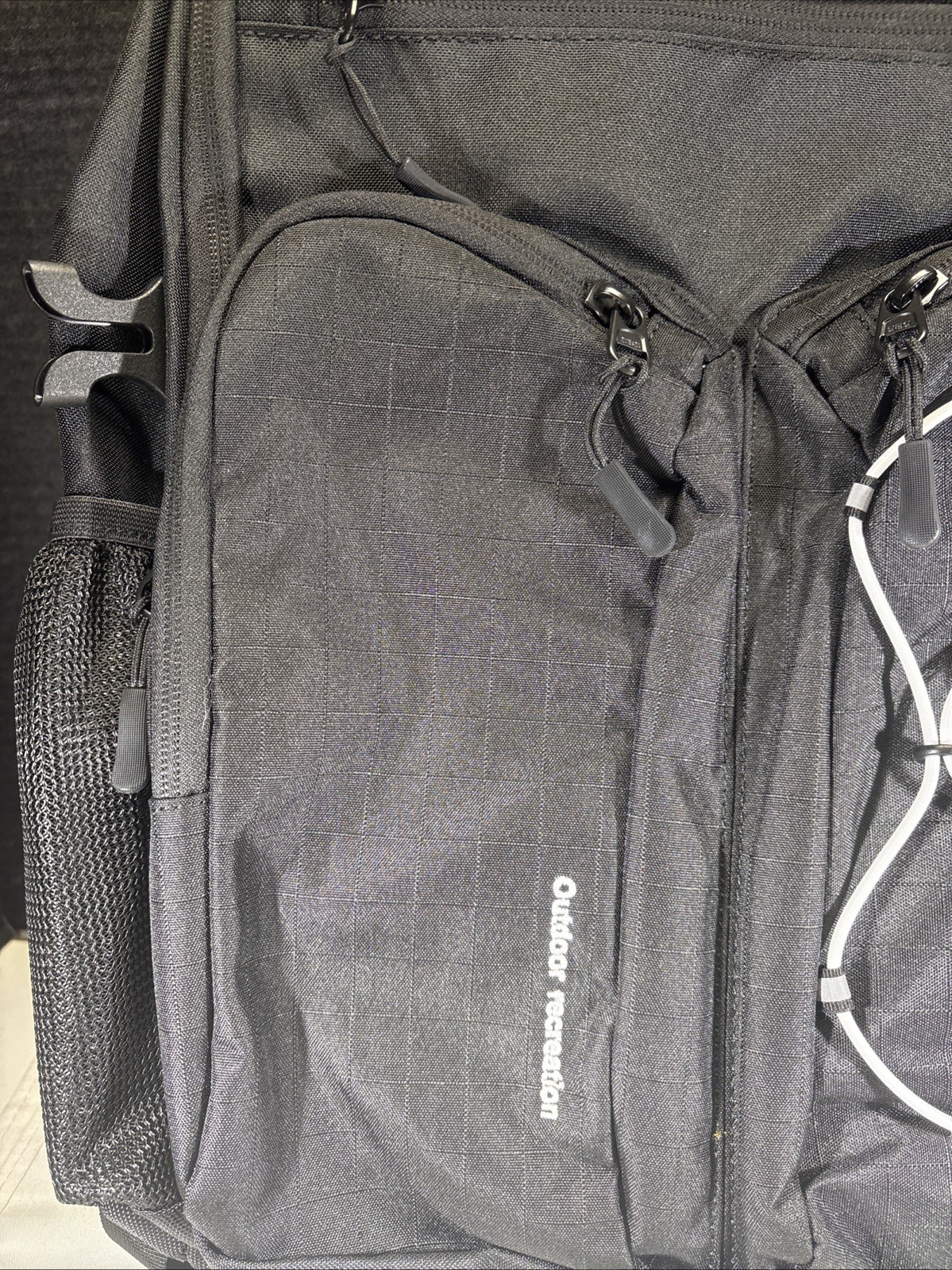 NWT-Amalodie Outdoor Recreation Backpack Black Adjustable Size 20 x 14 Terylene