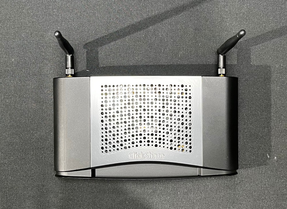 Barco CSE-200 ClickShare Wireless Presentation System w/ 2 Buttons - Fast Shipp