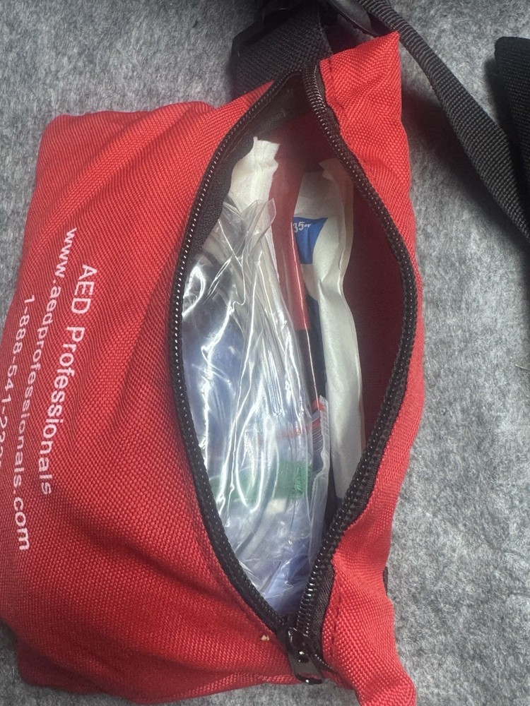 Physio Control Lifepak CR Plus Great Condition With Case