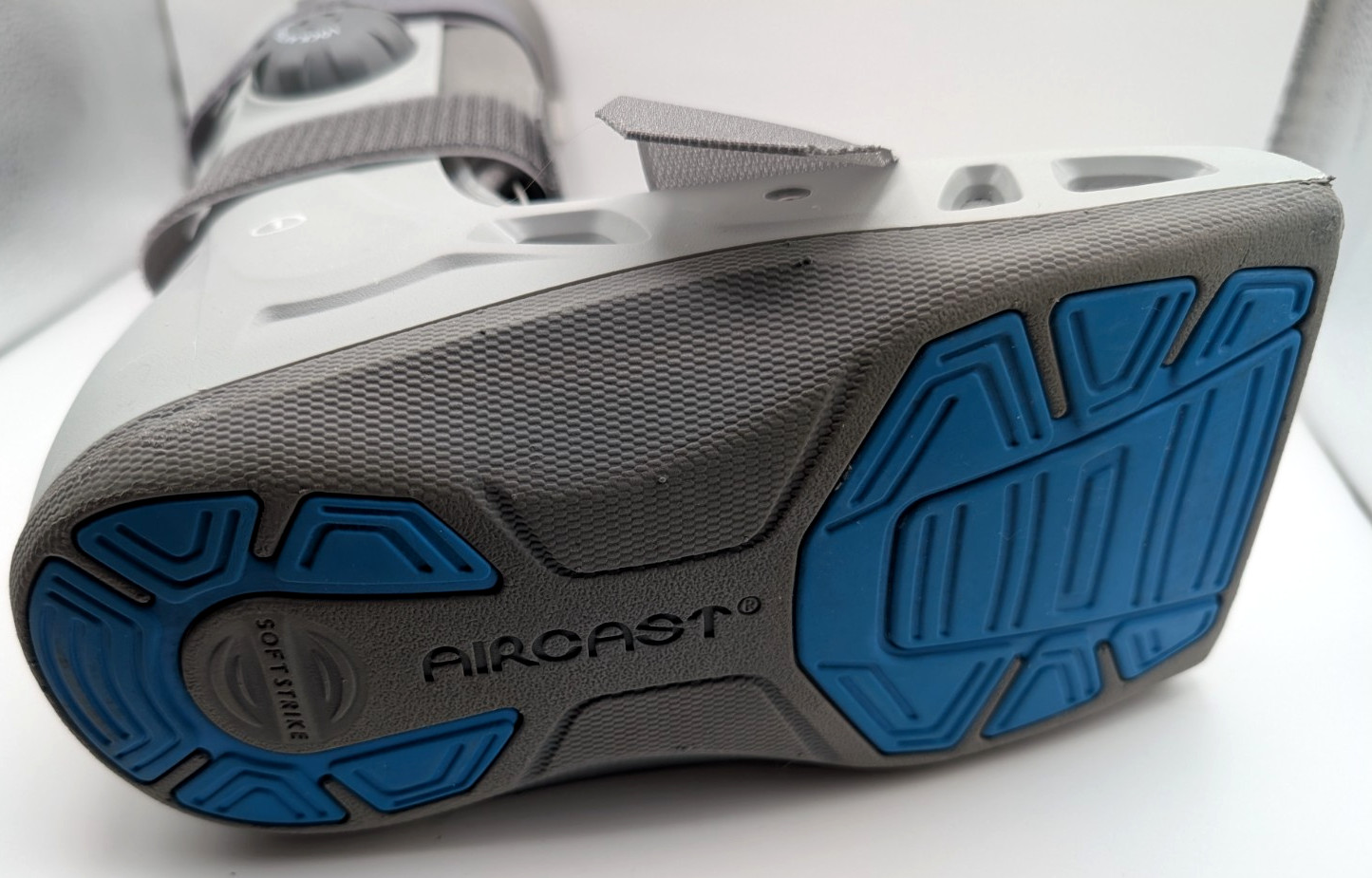 Aircast AirSelect Walker Brace/Walking Boot (Elite, Short and Standard) -SMALL