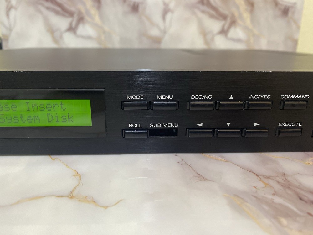 Vintage Roland S-330 DIGITAL SAMPLER Rack Mount Sampler Tested Working **READ**