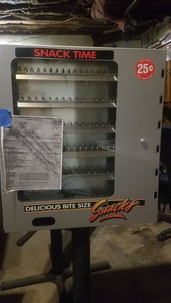 Self standing or wall mount bite-size snack vending machine