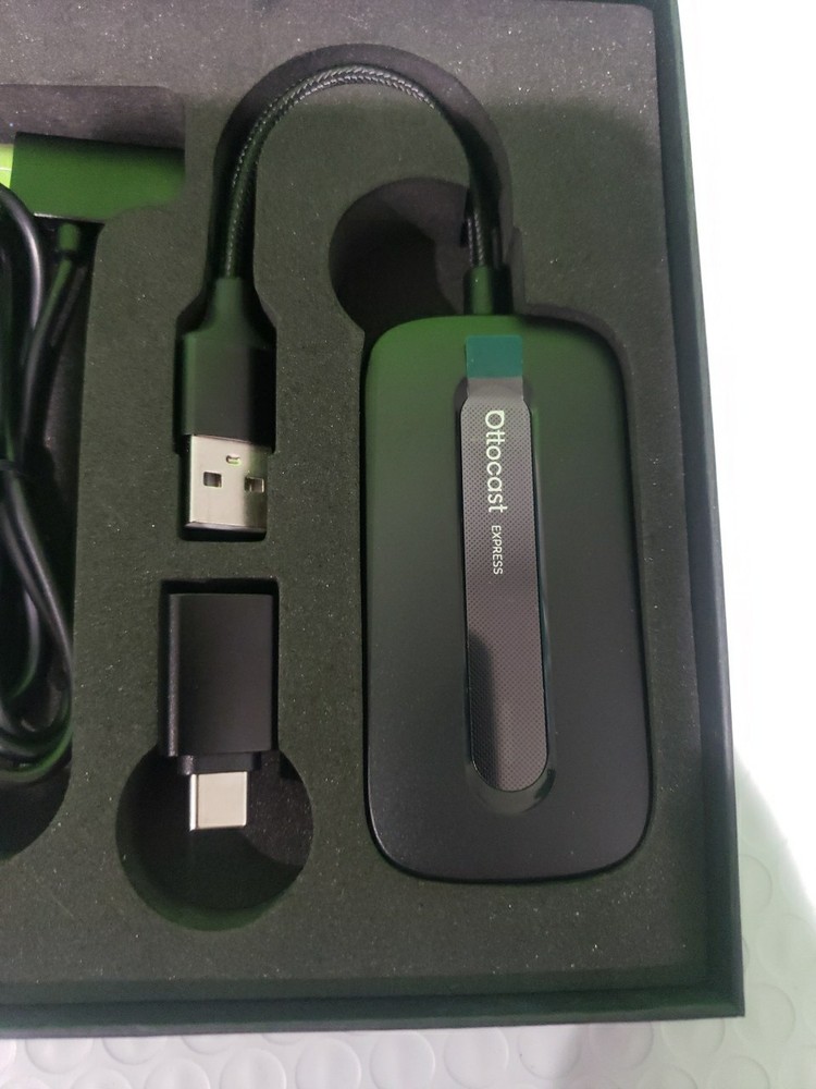 OTTOCAST Play2Video Express + Wireless Remote – Open Box