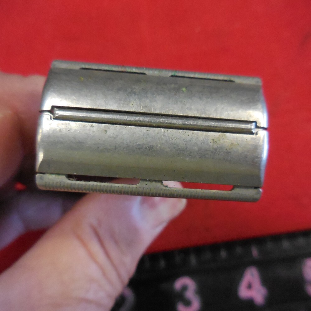 1971 Gillette Super Adjustable-- 9 POSITION ---Razor R-3