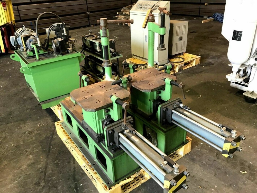 Train Bogie Frame Assembling Hydraulic Jig, for Rail Assembly