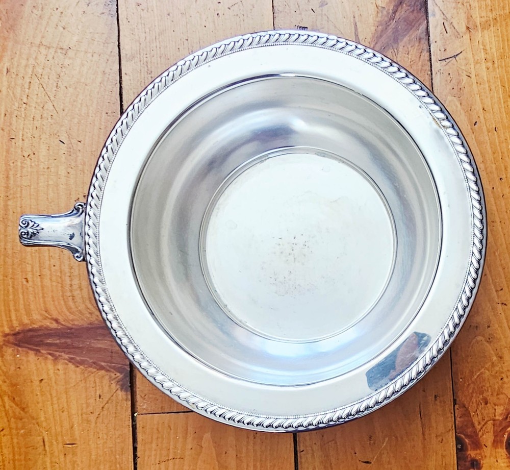 Sheridan Serving Covered Dish 2 QT Pyrex Chafing Stand + Burner Silverplate