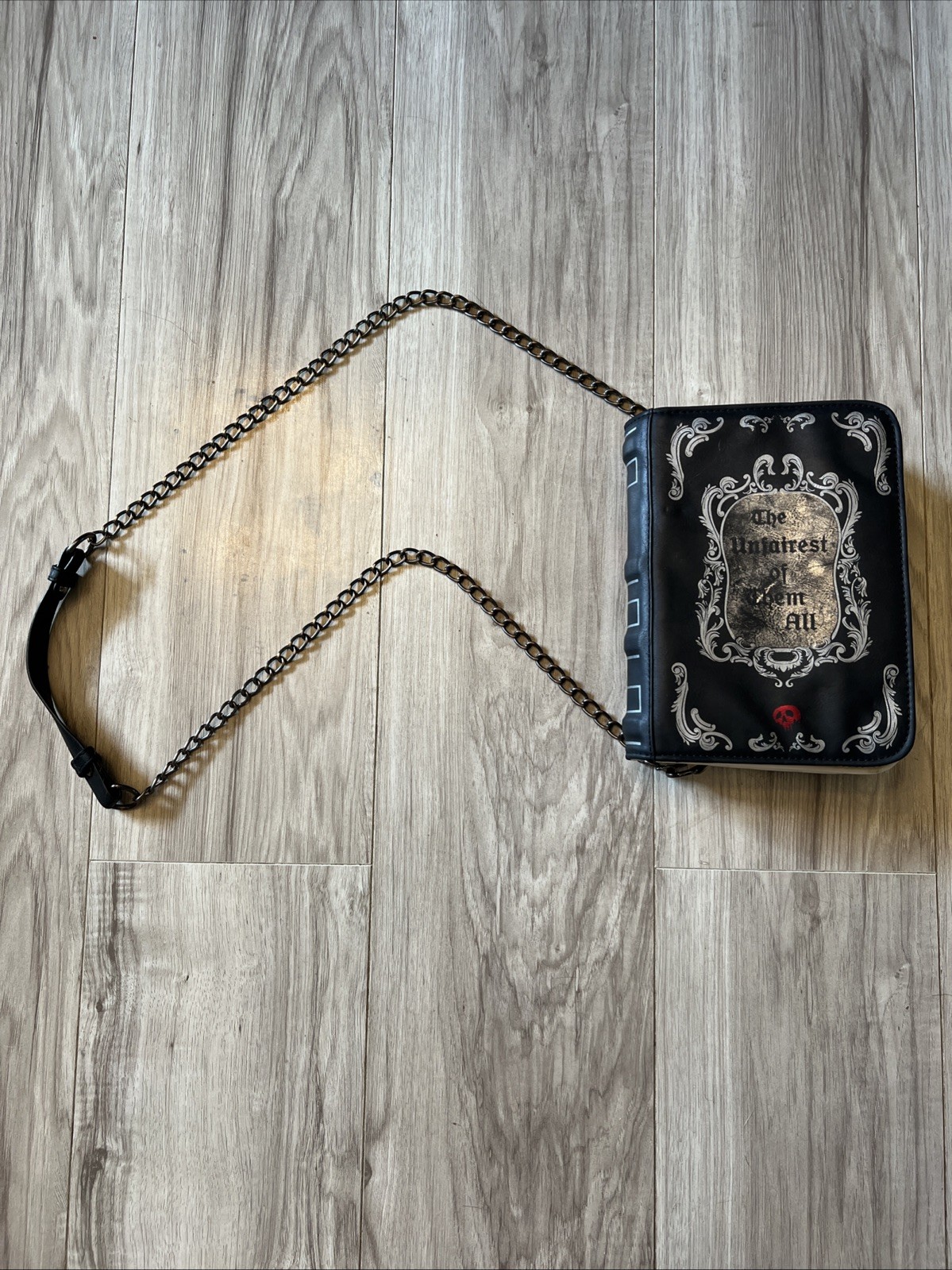 Awesome Disney Villians Evil Queen Unfairest Of Them All Spellbook Bag Bioworld