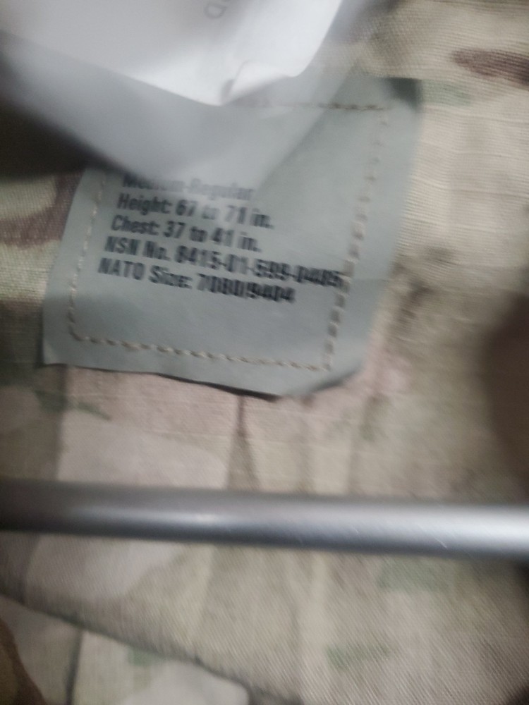 Medium Regular US ARMY ISSUE MULTICAM - FLAME RESISTANT jacket top new Tags