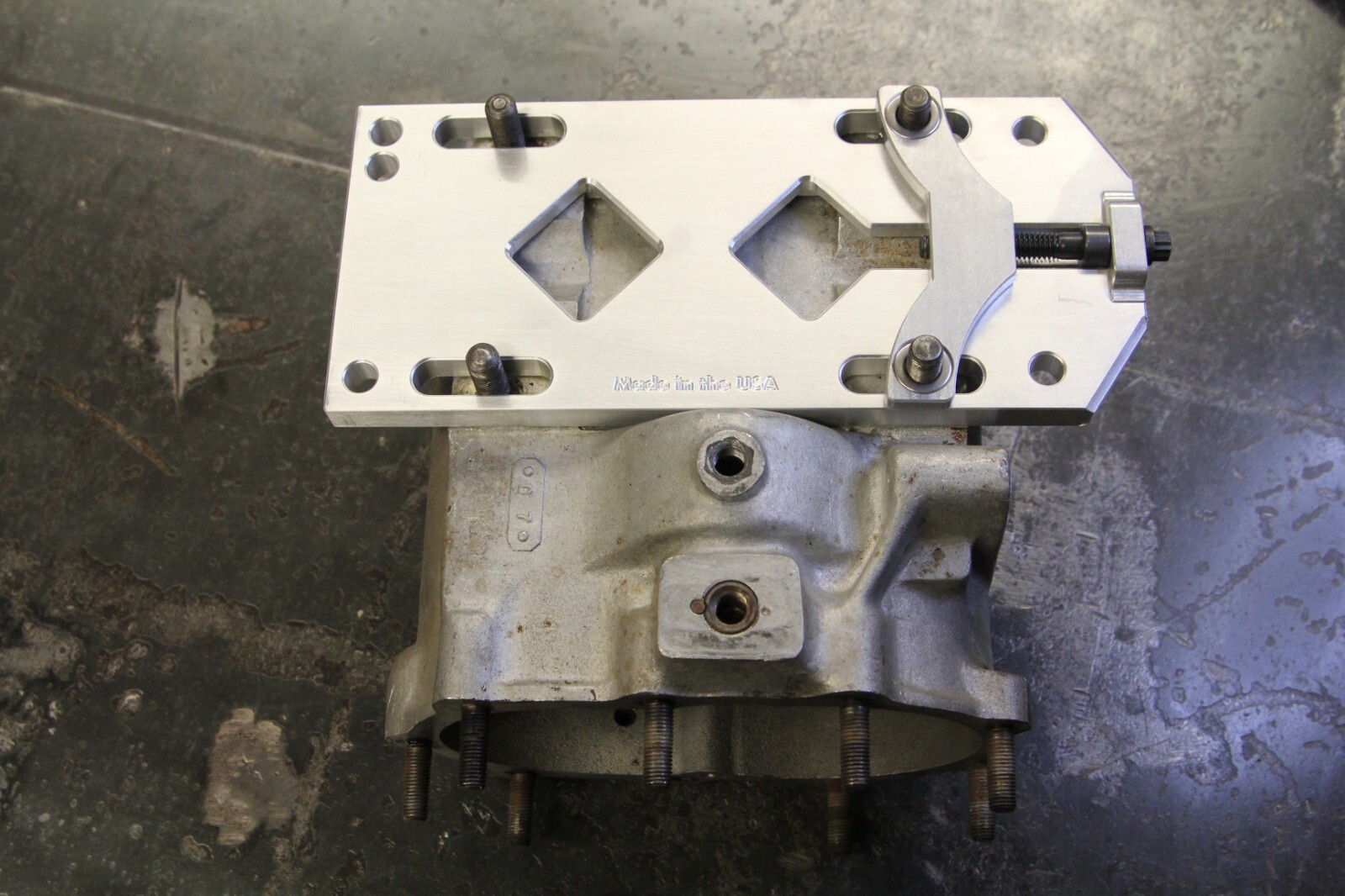 Old-Stf Centerline adjustable aluminum transmission plate - Harley 4 Speed