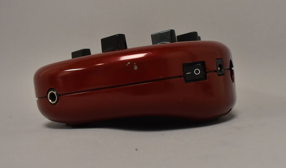 Line6 POD 2.0 Multi FX And Amp Modeler Red