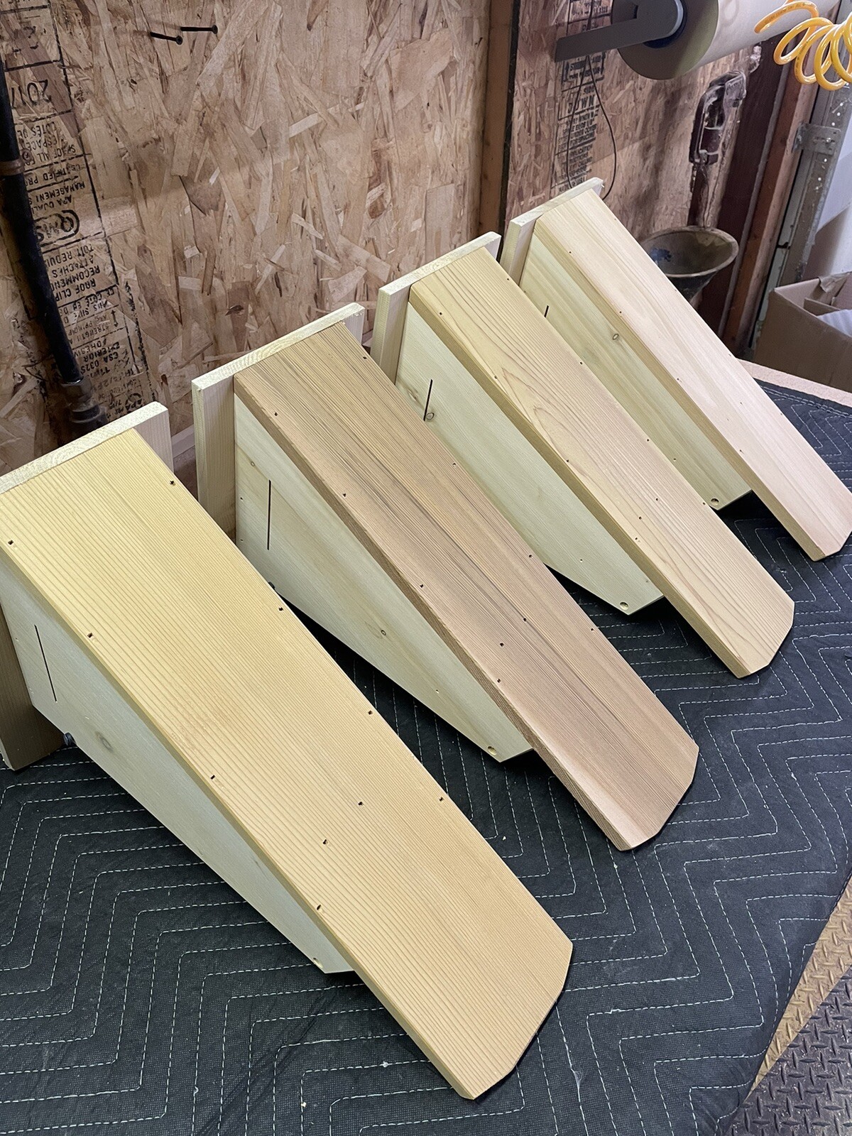 4-pack Peterson style Bluebird nest box (100% cedar).