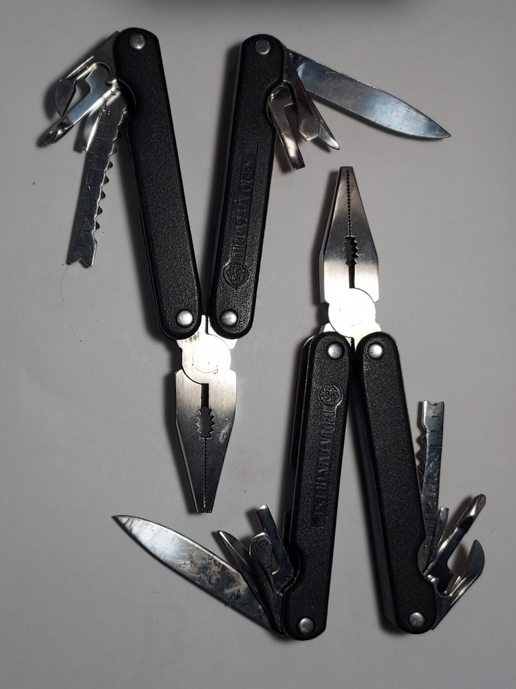 2 Mountain Quest Multi Tools with Pliers, Blade