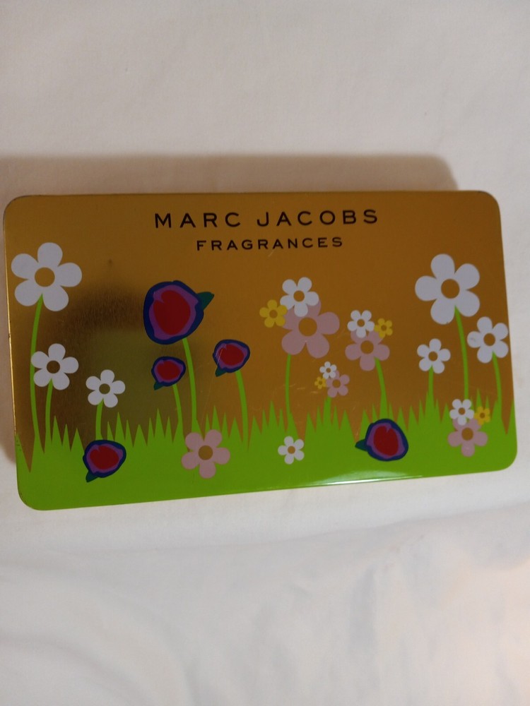 Marc Jacobs Decorative Tin Flowers