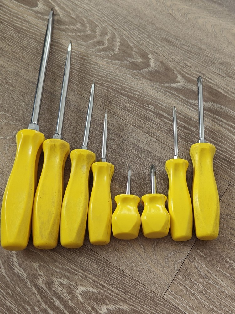 Snap On Tools USA 8pc Yellow Hard Handle Screwdriver Set Phillips Flat