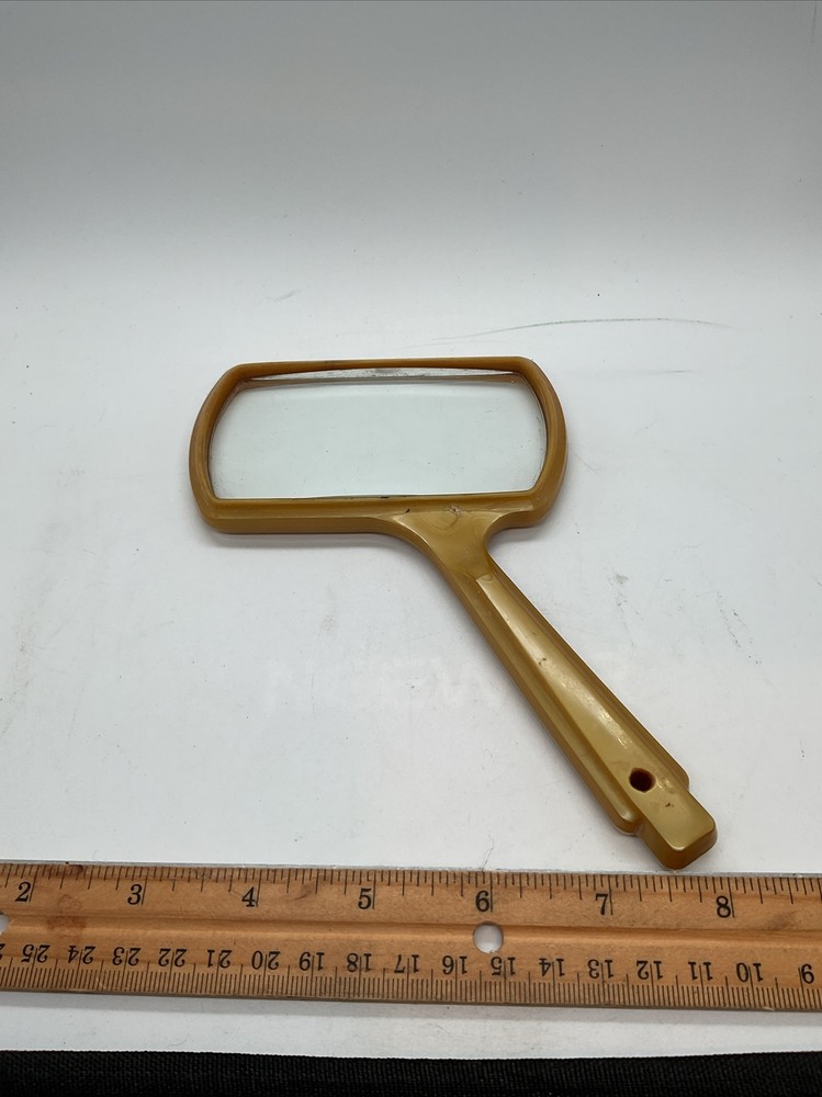 Optics Pearl - Vintage Rectangular Handheld Magnifying Glass - Tan