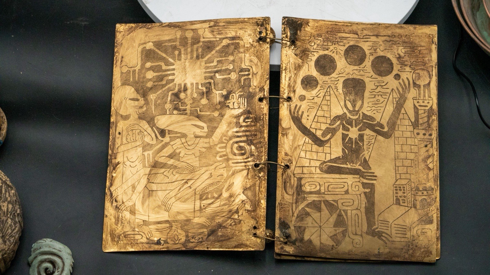 Bronze Book From Guerrero Mexico Ojuelos Buga Mark Evolution