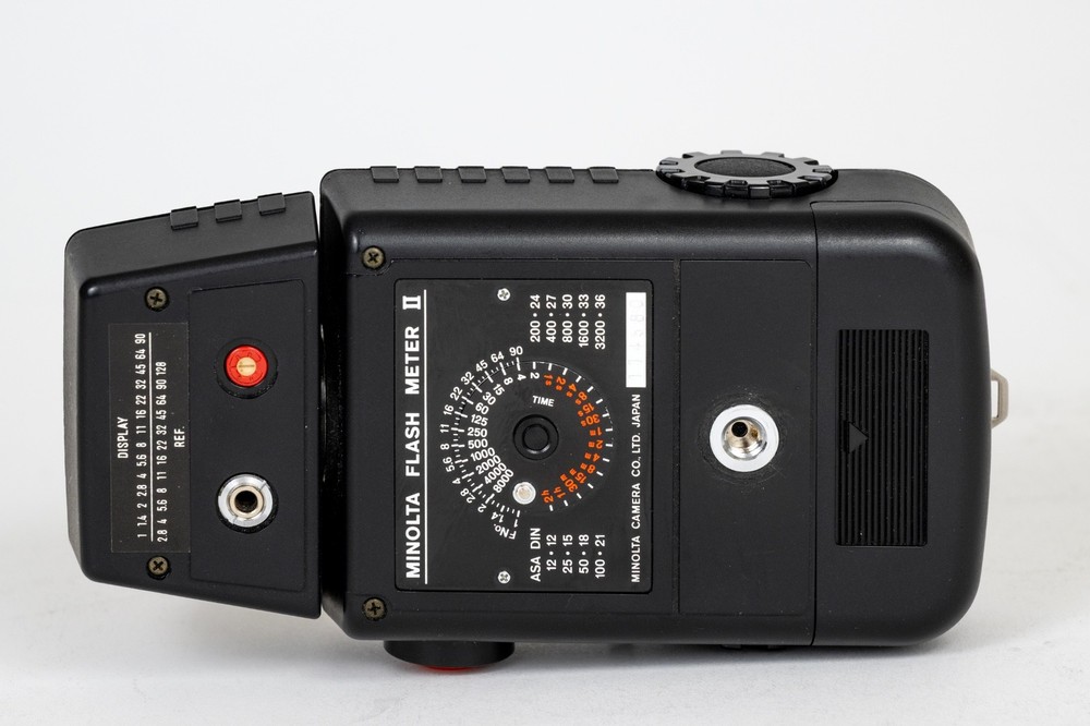 Minolta Flashmeter II with Spherical Diffuser, Reflective Light Attachment, Case