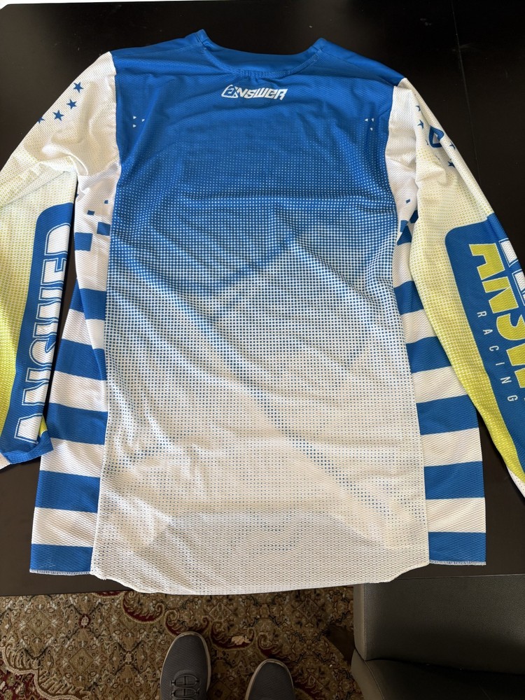 Answer elite riding gear Lrg 34