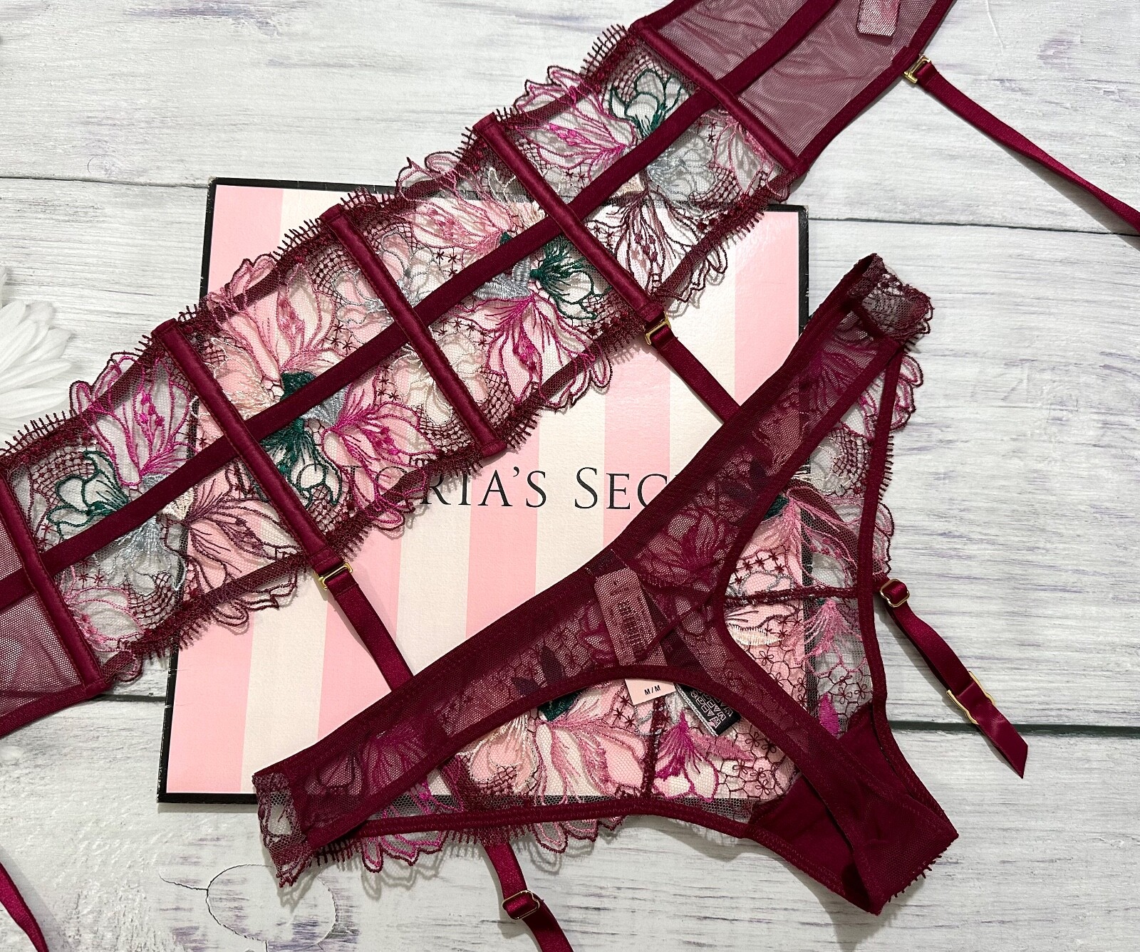 Victoria's Secret LUXE LINGERIE 2 Piece Set Unlined Panty + Garter Burgundy