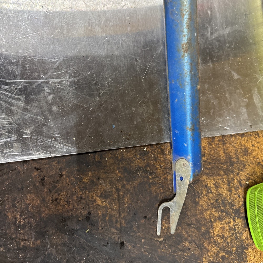 Huffy Chain Guard Blue
