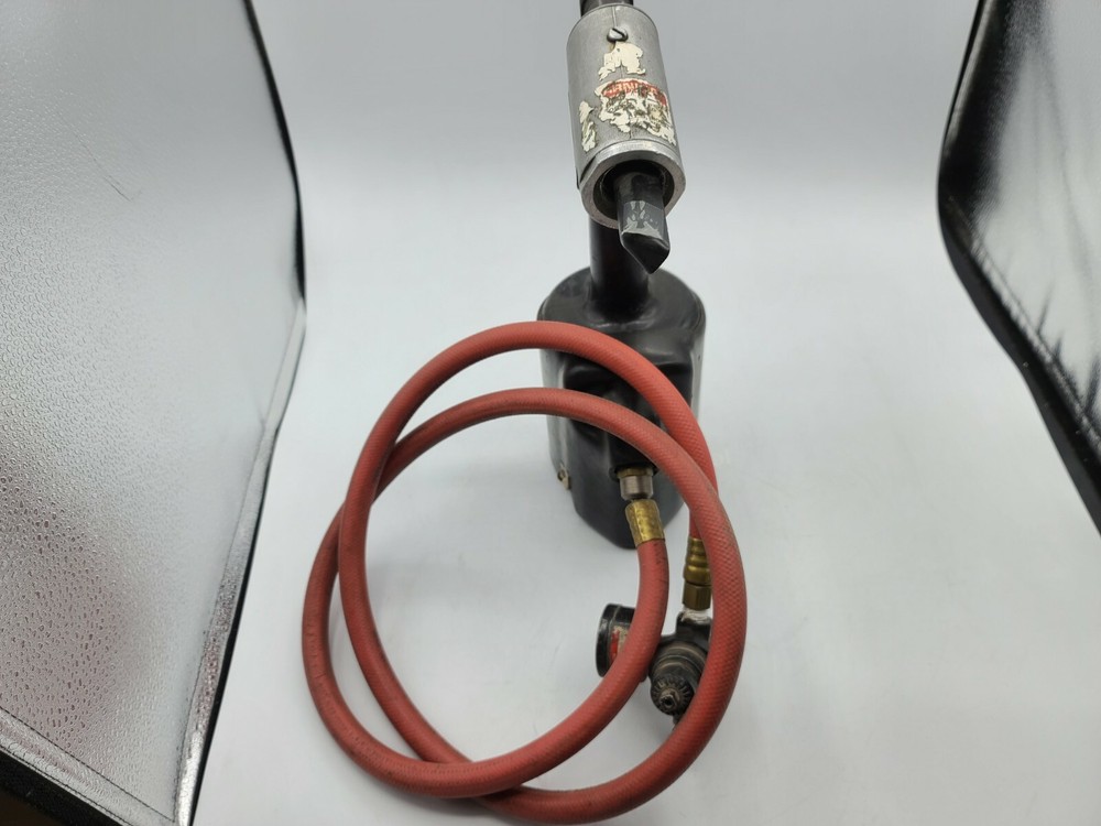 Huck 229 Riveter Pneumatic Rivet Gun -USED- TT572