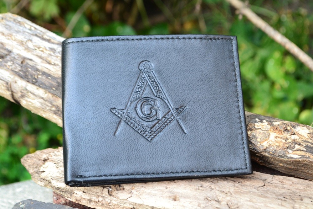Masonic Black Leather Bi-Fold Wallet - RFID Protected - Square and Compasses