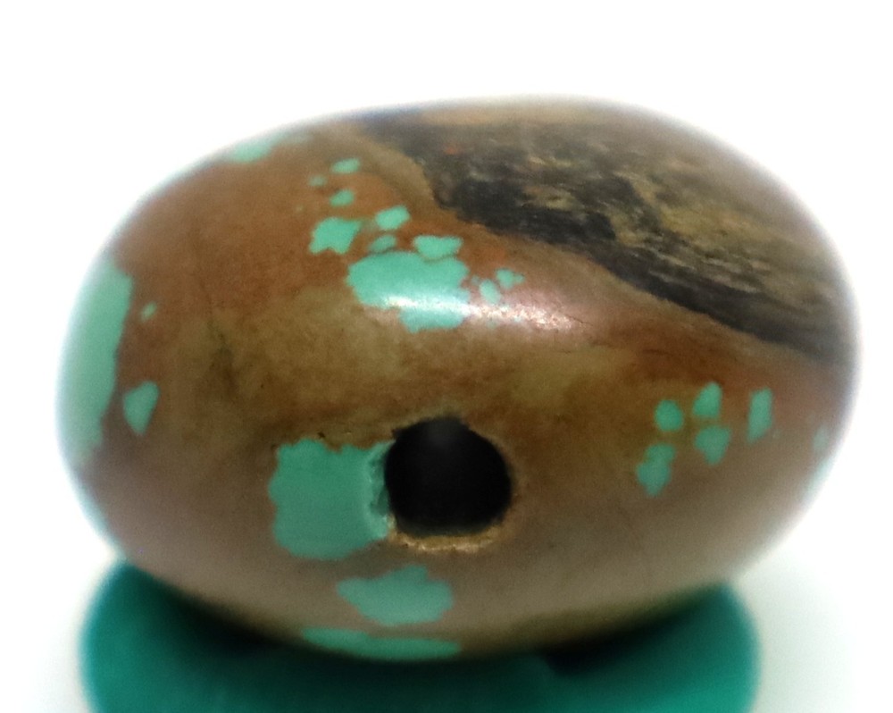 ancient beautiful tibet turqouise bead
