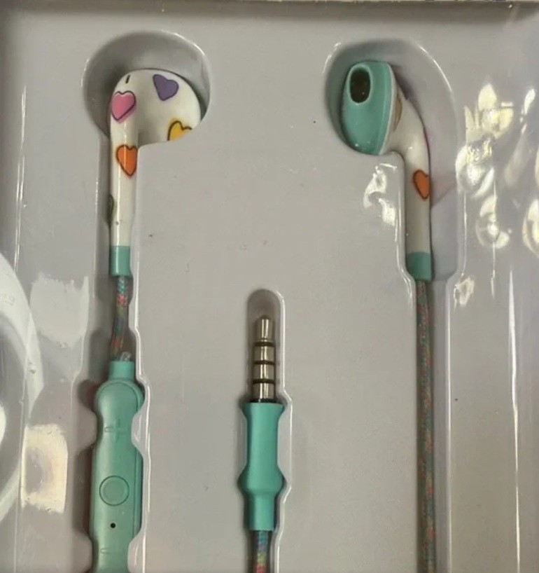 Roller Rabbit x Target - Disco Hearts Wave Wired Earbuds NWT