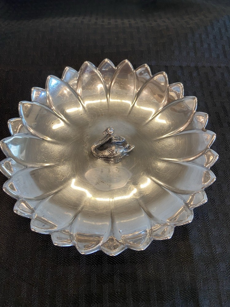 Vintage 1972 Reed & Barton Candy Dish