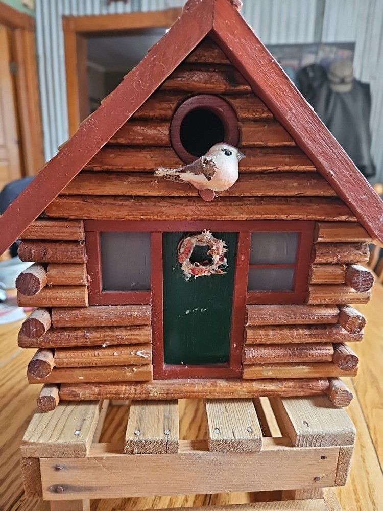 Handmade Log Cabin Birdhouse