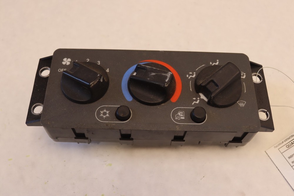 2013-2018 MACK CXU613 DASH A/C HEATER CLIMATE TEMPERATURE CONTROL PANEL OEM