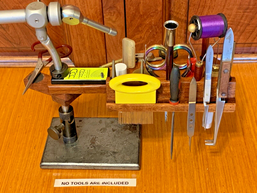 WADE'S DELUX FLY-TYING TOOL CADDY