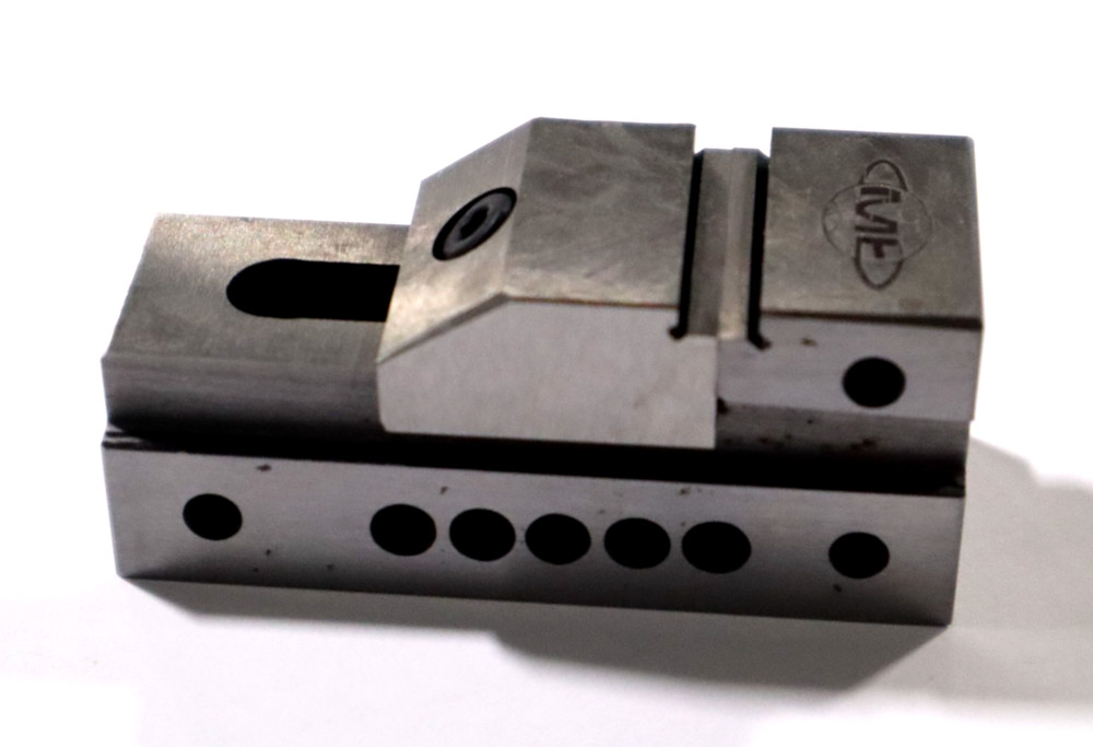 1" SCREWLESS PRECISION TOOL VISE *SHELF*