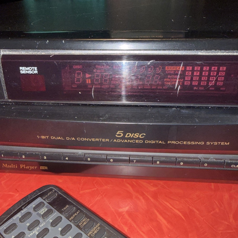 Teac Compact Disc Multi Player 5 Discs Model: PD-D2500 Tested Works Remote 1999