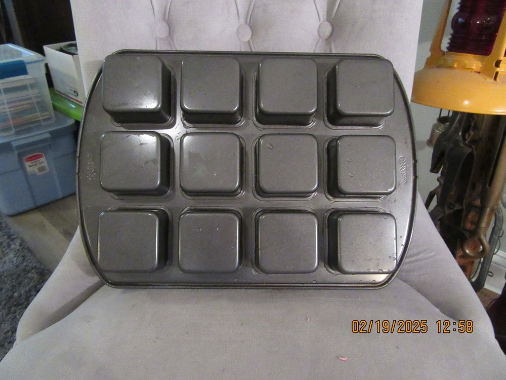 Very Lightly Used Wilton Square "Cupcake" Bake Sheet in Great Shape