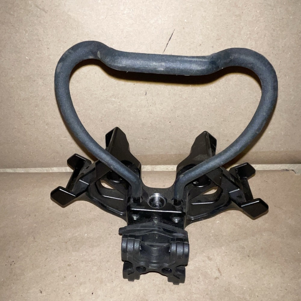 Bear X CATALYST 420 CROSSBOW - Replacement RISER & BOLTS