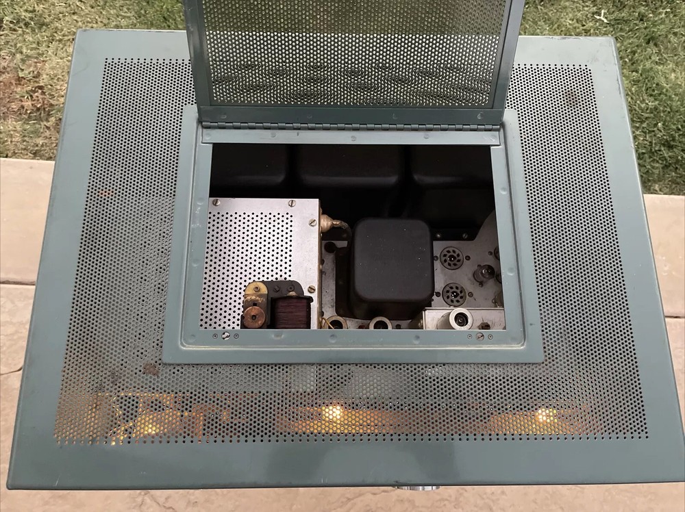 Vintage Heathkit TX-1 Apache Tube Ham Radio Transmitter