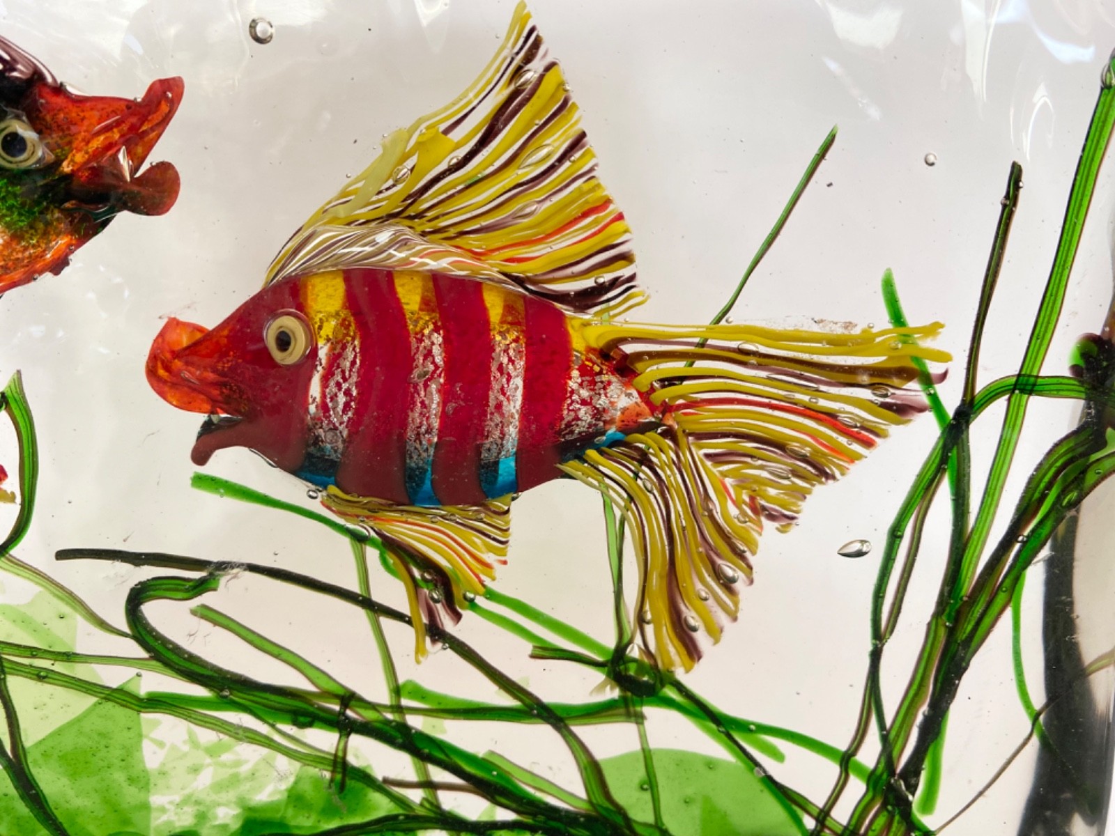 Exceptional Alfredo Barbini Cenedese Murano Glass Fish Aquarium Sculpture 14 LBS