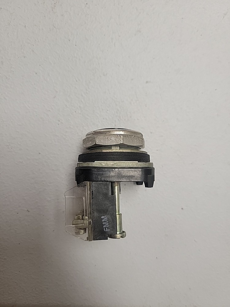 AllenBradley 800T-XD1 Series D Push Button