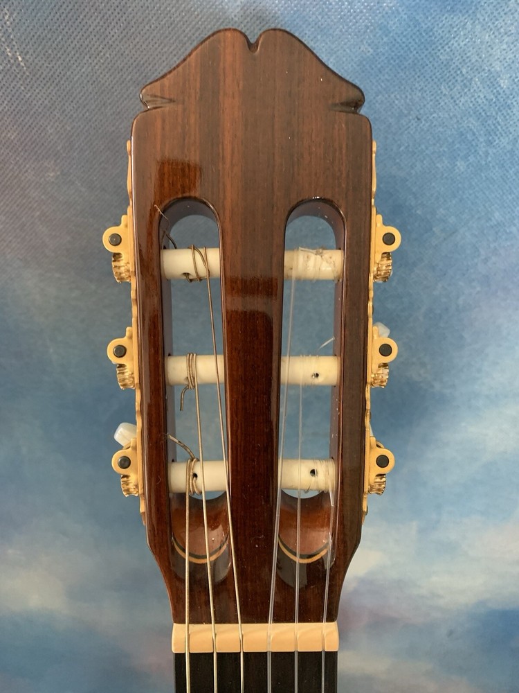 Raimundo Classical Guitar 146